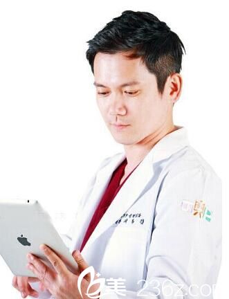 韓國JYP整形外科徐東麟 韓國JYP整形外科徐東麟