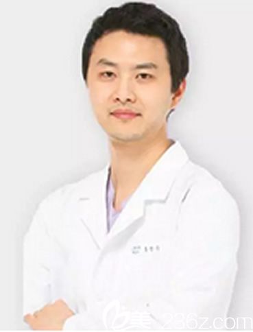 韓國(guó)本沐整形外科醫(yī)生洪正秀 韓國(guó)本沐整形外科醫(yī)生洪正秀