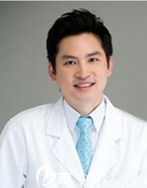 韓國(guó)Flora整形外科申?yáng)|敏 韓國(guó)Flora整形外科申?yáng)|敏