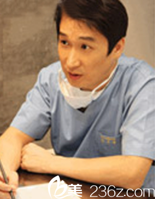 韓國Heart整形外科醫(yī)院院長孫佑佶 韓國Heart整形外科醫(yī)院院長孫佑佶