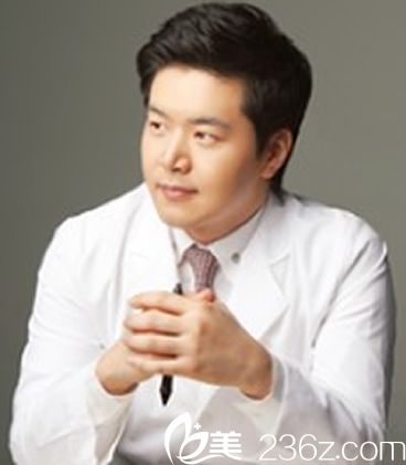 韓國Channel整形醫(yī)院主任醫(yī)師 韓國Channel整形醫(yī)院主任醫(yī)師