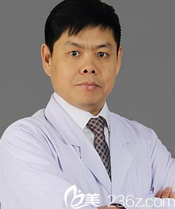 錦州斯美諾整形外科主任耿成虎 錦州斯美諾整形外科主任耿成虎