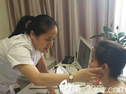 到張家港唯恩面診雙眼皮手術(shù) 到張家港唯恩面診雙眼皮手術(shù)