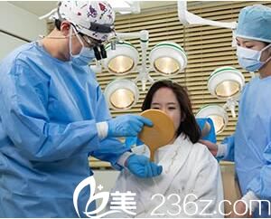 韓國江南藝麗人植發(fā)醫(yī)院李承宰治療術(shù)后照 韓國江南藝麗人植發(fā)醫(yī)院李承宰治療術(shù)后照