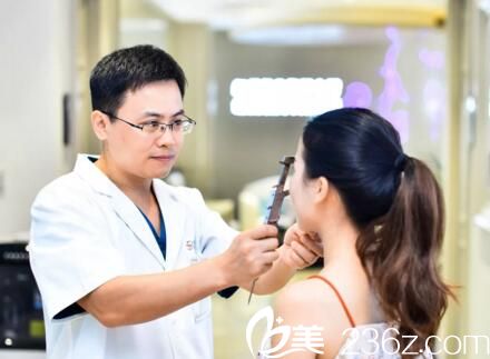 鼻整形術(shù)前面診