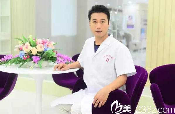 毛建文 桂林時光美萊整形醫(yī)院醫(yī)生 毛建文 桂林時光美萊整形醫(yī)院醫(yī)生
