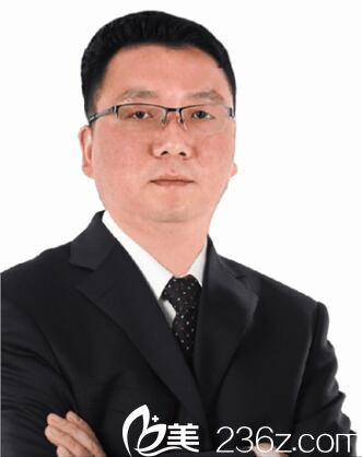 烏魯木齊華美整形美容醫(yī)院李成飛 烏魯木齊華美整形美容醫(yī)院李成飛