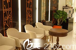 韓國(guó)冬柏美姿韓方美容等候大廳 韓國(guó)冬柏美姿韓方美容等候大廳