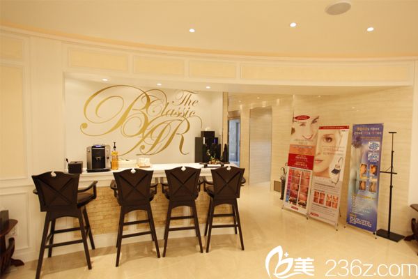 韓國德克萊斯(classic)整形醫(yī)院等候區(qū) 韓國德克萊斯(classic)整形醫(yī)院等候區(qū)