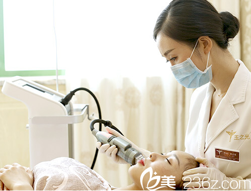 北京潤美玉之光陳立博工作照