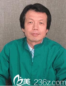 韓國UMNAGUMO整形外科羅忠烈