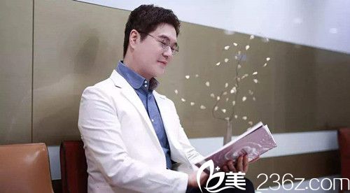 韓國靚麗整形醫(yī)院代表院長高益秀 韓國靚麗整形醫(yī)院代表院長高益秀