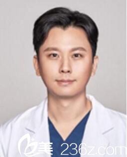 李永澤韓國Mind 整形外科代表院長