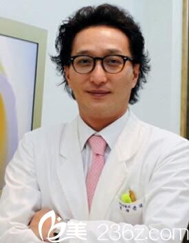 韓國首爾整形醫(yī)院整形醫(yī)生尹泰鎬 韓國首爾整形醫(yī)院整形醫(yī)生尹泰鎬