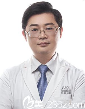 陳建軍 南寧夢想整形醫(yī)院院長 陳建軍 南寧夢想整形醫(yī)院院長