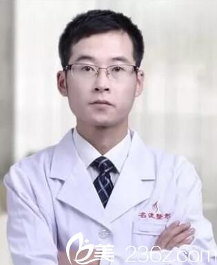 沈陽(yáng)名流自體脂肪填充面部醫(yī)生董紅星