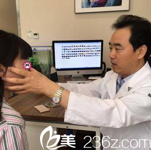 巫文云給我做隆鼻設(shè)計(jì)時(shí)候照片 巫文云給我做隆鼻設(shè)計(jì)時(shí)候照片