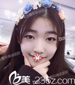 術(shù)前的小怡 術(shù)前的小怡