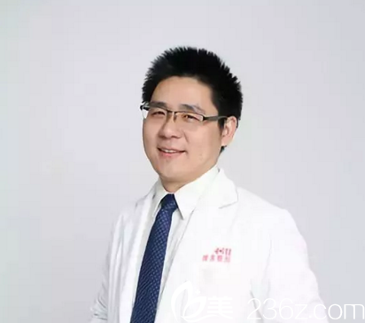 長沙雅美整形美容醫(yī)院眼整形醫(yī)生——田芳斌