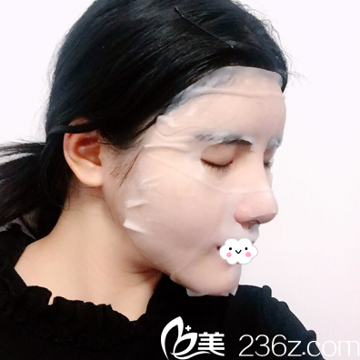 鄧東偉自體脂肪填充全臉術(shù)后4天恢復效果 鄧東偉自體脂肪填充全臉術(shù)后4天恢復效果