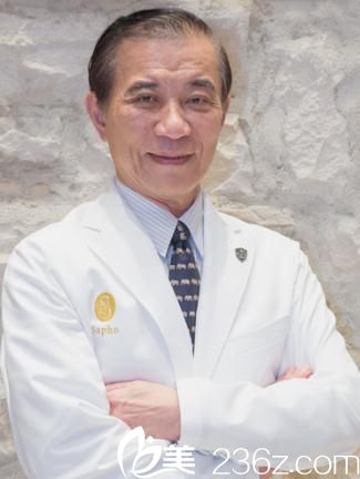 理事長白壁征夫 理事長白壁征夫