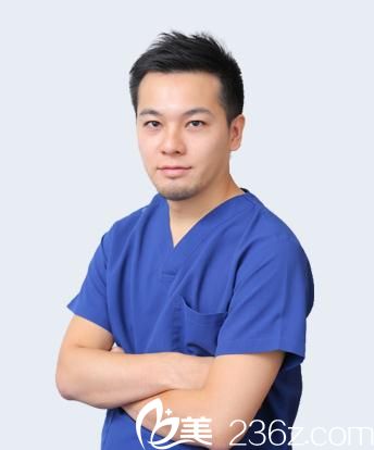 日本銀座長(zhǎng)瀨美容外科醫(yī)院長(zhǎng)瀨大藏 日本銀座長(zhǎng)瀨美容外科醫(yī)院長(zhǎng)瀨大藏