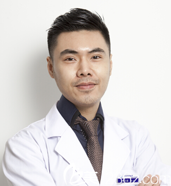 成都<!--<i data=20240709-sp></i>-->整形美容醫(yī)院陳江庭