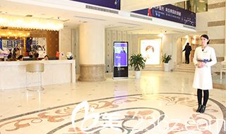 重慶真伊愛思特慶元旦推出跨年感恩價格表，肋軟骨隆鼻僅需11112元看趙峰做的效果好不好