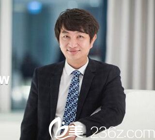 CLINICX無創(chuàng)微整形醫(yī)生Dr. JAE-WOOK LEW CLINICX無創(chuàng)微整形醫(yī)生Dr. JAE-WOOK LEW