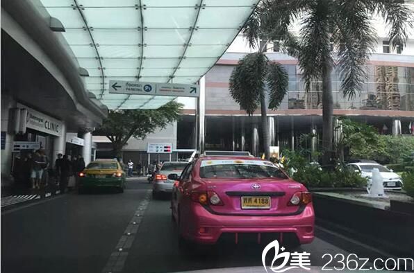 泰國(guó)康民醫(yī)院入口 泰國(guó)康民醫(yī)院入口