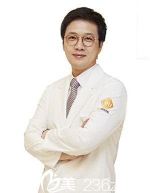 韓國EU頜面輪廓整形外科代表院長申熙震 韓國EU頜面輪廓整形外科代表院長申熙震