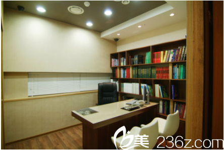 院長(zhǎng)商談室 院長(zhǎng)商談室