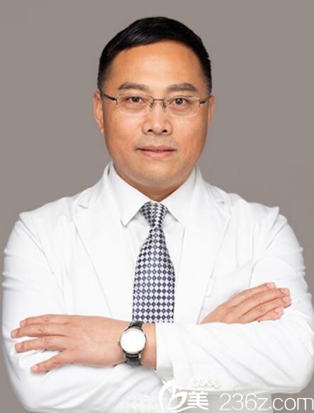 合肥臺美麗格整形美容特邀眼部與面部輪廓精雕醫(yī)生王新磊 合肥臺美麗格整形美容特邀眼部與面部輪廓精雕醫(yī)生王新磊