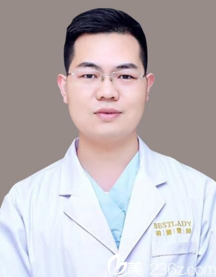 合肥臺(tái)美麗格整形特聘眼部精雕醫(yī)生張武