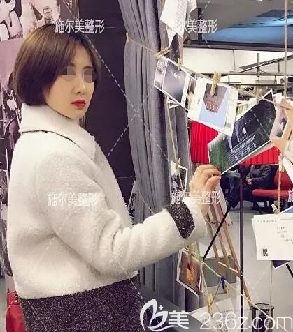 找李彤彤院長做線雕微整術(shù)后一個月效果