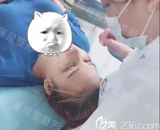 南寧美麗星趙霞院長給我做眼鼻部術(shù)后當(dāng)天