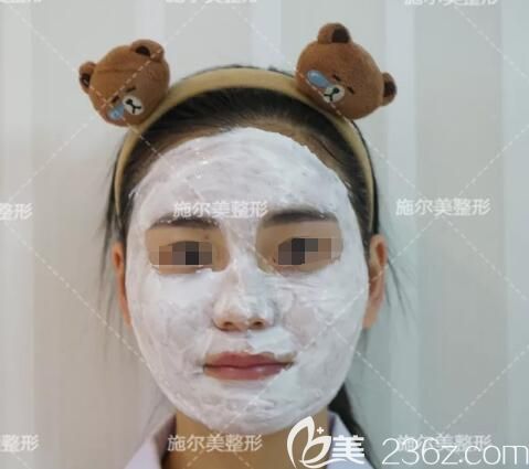 微針步要涂抹麻藥膏