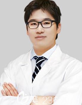 韓國(guó)AP整形外科醫(yī)院整形醫(yī)生<!--<i data=20240703-sp></i>--> 韓國(guó)AP整形外科醫(yī)院整形醫(yī)生<!--<i data=20240703-sp></i>-->