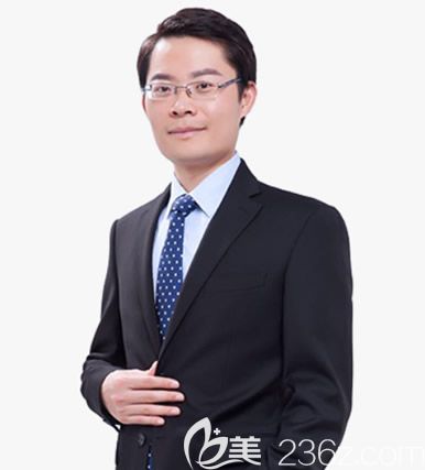 呼和浩特京美醫(yī)療美容整形醫(yī)院院長朱京成 呼和浩特京美醫(yī)療美容整形醫(yī)院院長朱京成