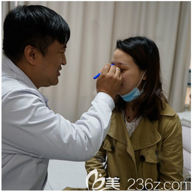 佛山曙光金子宋仁剛博士隆鼻畫線過程圖 佛山曙光金子宋仁剛博士隆鼻畫線過程圖