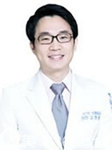 高韓雄 韓國(guó)BEST整形外科醫(yī)院院長(zhǎng) 高韓雄 韓國(guó)BEST整形外科醫(yī)院院長(zhǎng)