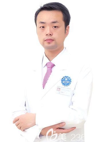 鄭州拜博口腔醫(yī)院齊鵬飛醫(yī)生 鄭州拜博口腔醫(yī)院齊鵬飛醫(yī)生