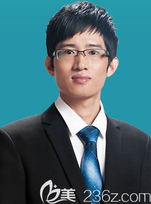 廈門(mén)登特口腔正畸科南詳明醫(yī)師圖 廈門(mén)登特口腔正畸科南詳明醫(yī)師圖