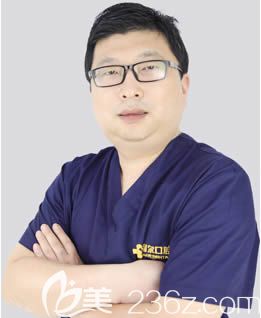 長沙利爾口腔醫(yī)院河西院劉培勤院長 長沙利爾口腔醫(yī)院河西院劉培勤院長