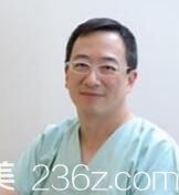 蘇雅宏：尤其擅長切開雙眼皮和提肌手術(shù)