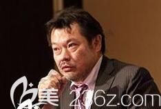 酒井直彥：非常擅長隆鼻