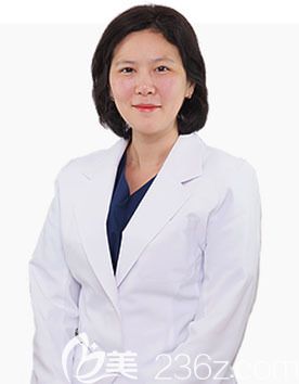 吳恩熙 韓國(guó)濟(jì)州島slow整形外科院長(zhǎng) 吳恩熙 韓國(guó)濟(jì)州島slow整形外科院長(zhǎng)