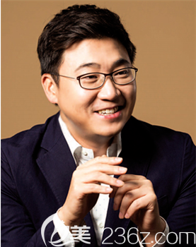 韓國santa洪整形外科洪宗郁院長(zhǎng) 韓國santa洪整形外科洪宗郁院長(zhǎng)