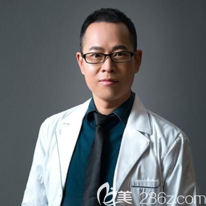 益陽格萊美醫(yī)療美容門診部技術(shù)院長袁亮飛