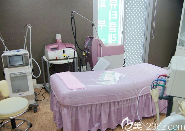 韓國美典皮膚科激光治療室 韓國美典皮膚科激光治療室